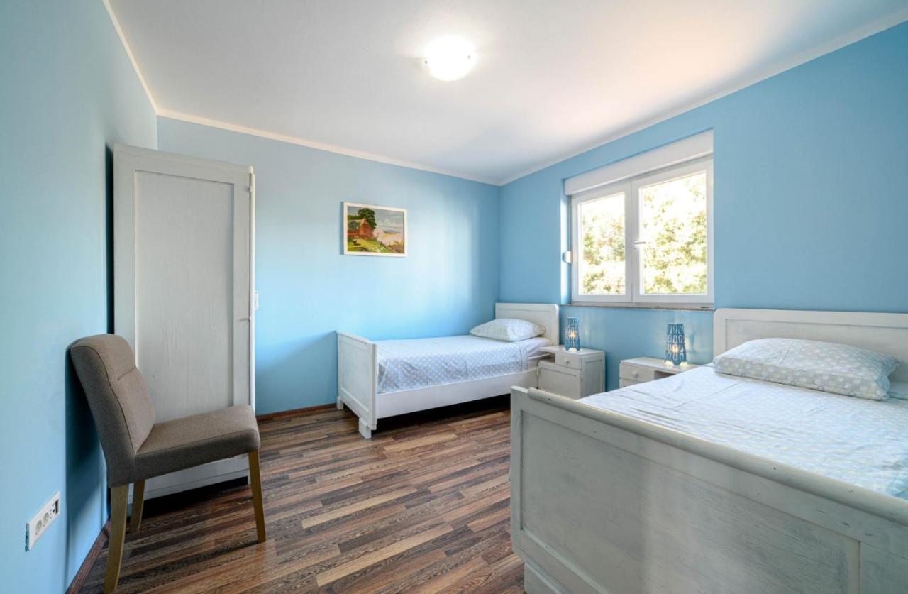 Apartments Oto Жаборич Экстерьер фото