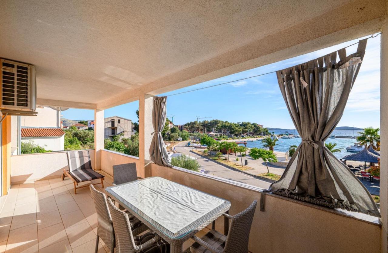 Apartments Oto Жаборич Экстерьер фото