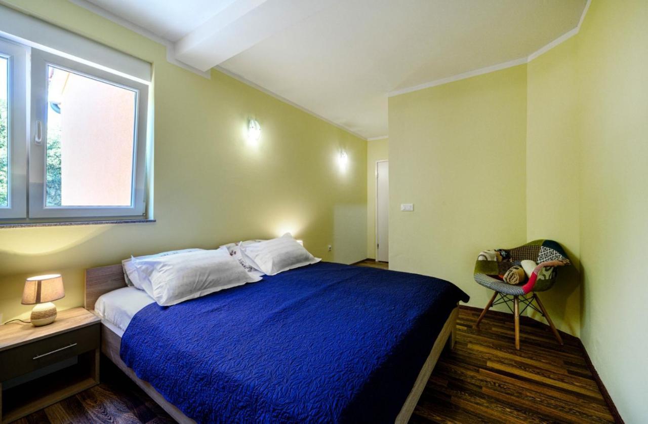 Apartments Oto Жаборич Экстерьер фото