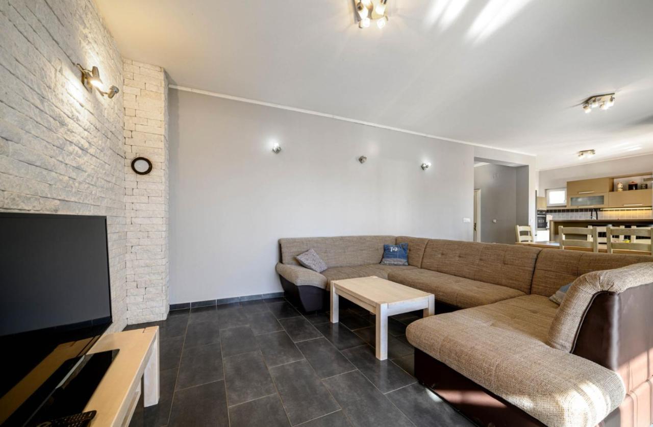 Apartments Oto Жаборич Экстерьер фото