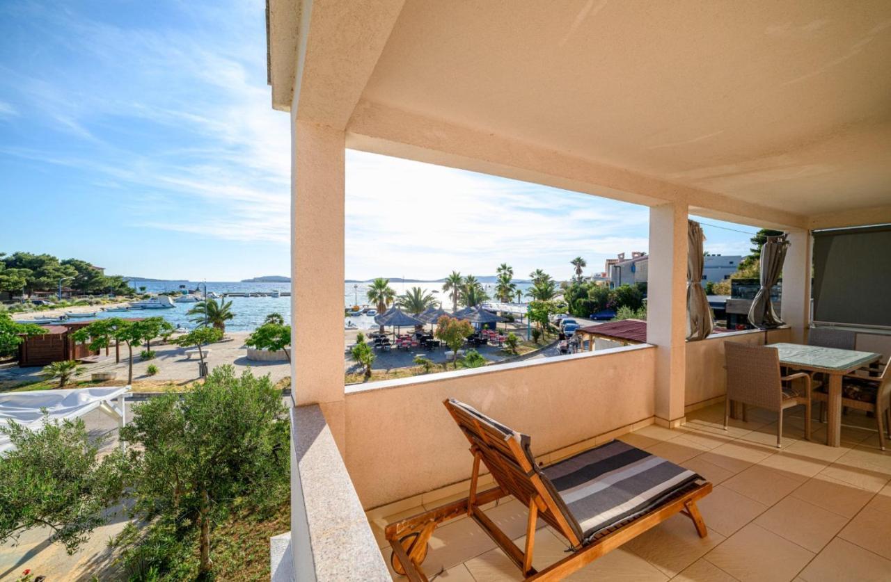 Apartments Oto Жаборич Экстерьер фото