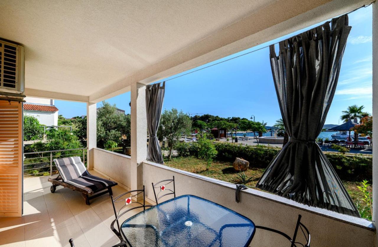 Apartments Oto Жаборич Экстерьер фото