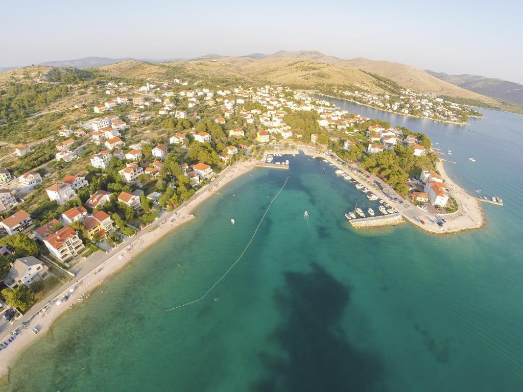 Apartments Oto Жаборич Экстерьер фото